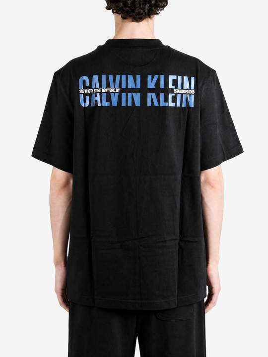 Black t-shirt, front view