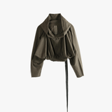 Grey top, front view