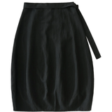 Black skirt, front view