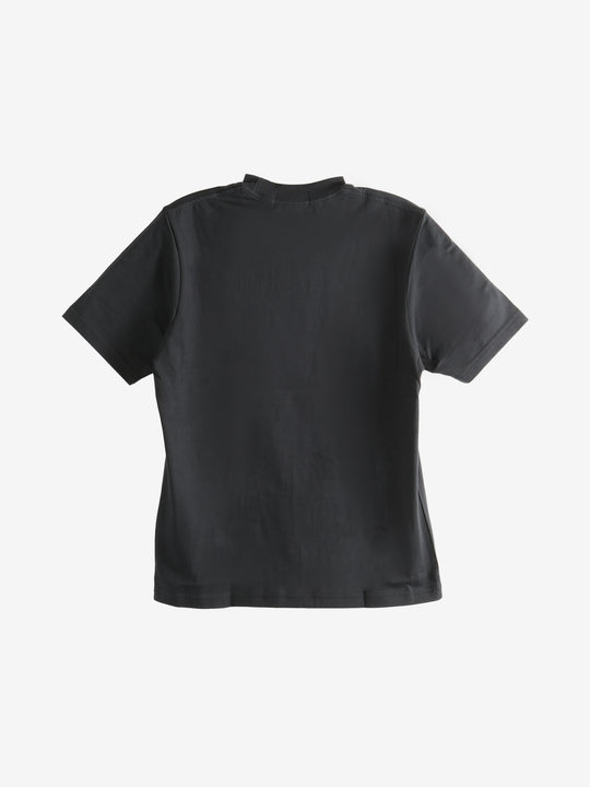 Black t-shirt,back view