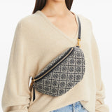 Blue bag, full body view