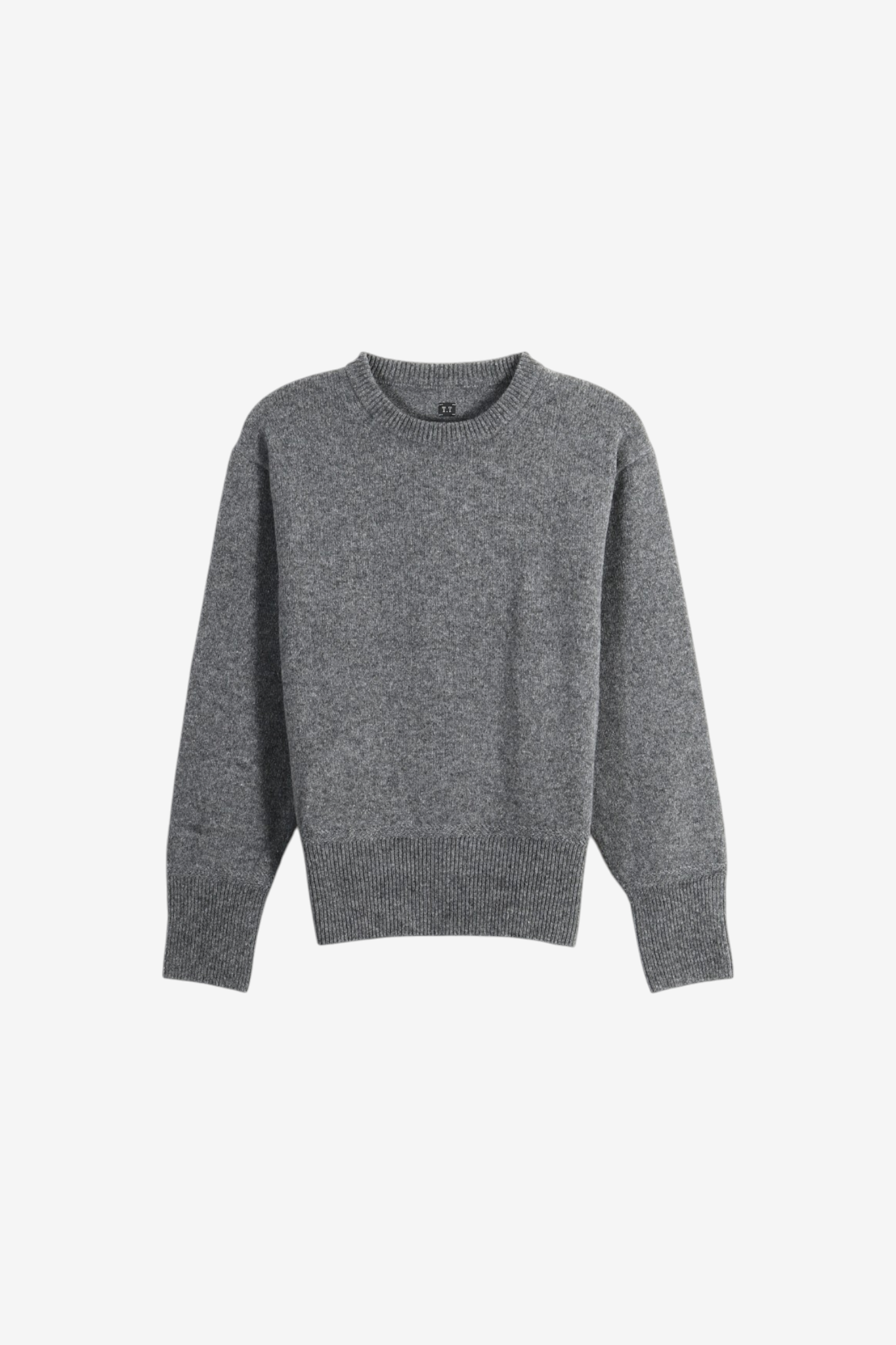 Grey knitwear, front view