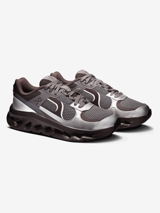 Grey shoes, front view