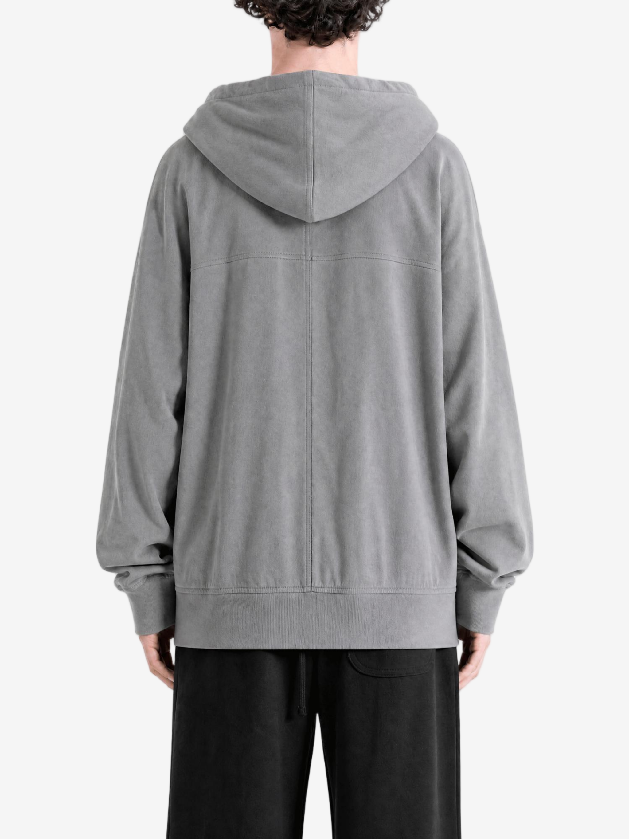 Grey t-shirt, full body view