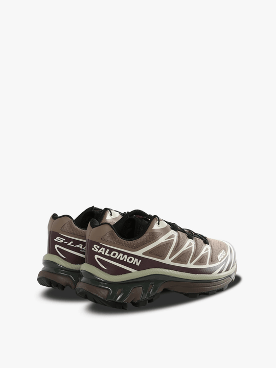 brown sneakers,back view