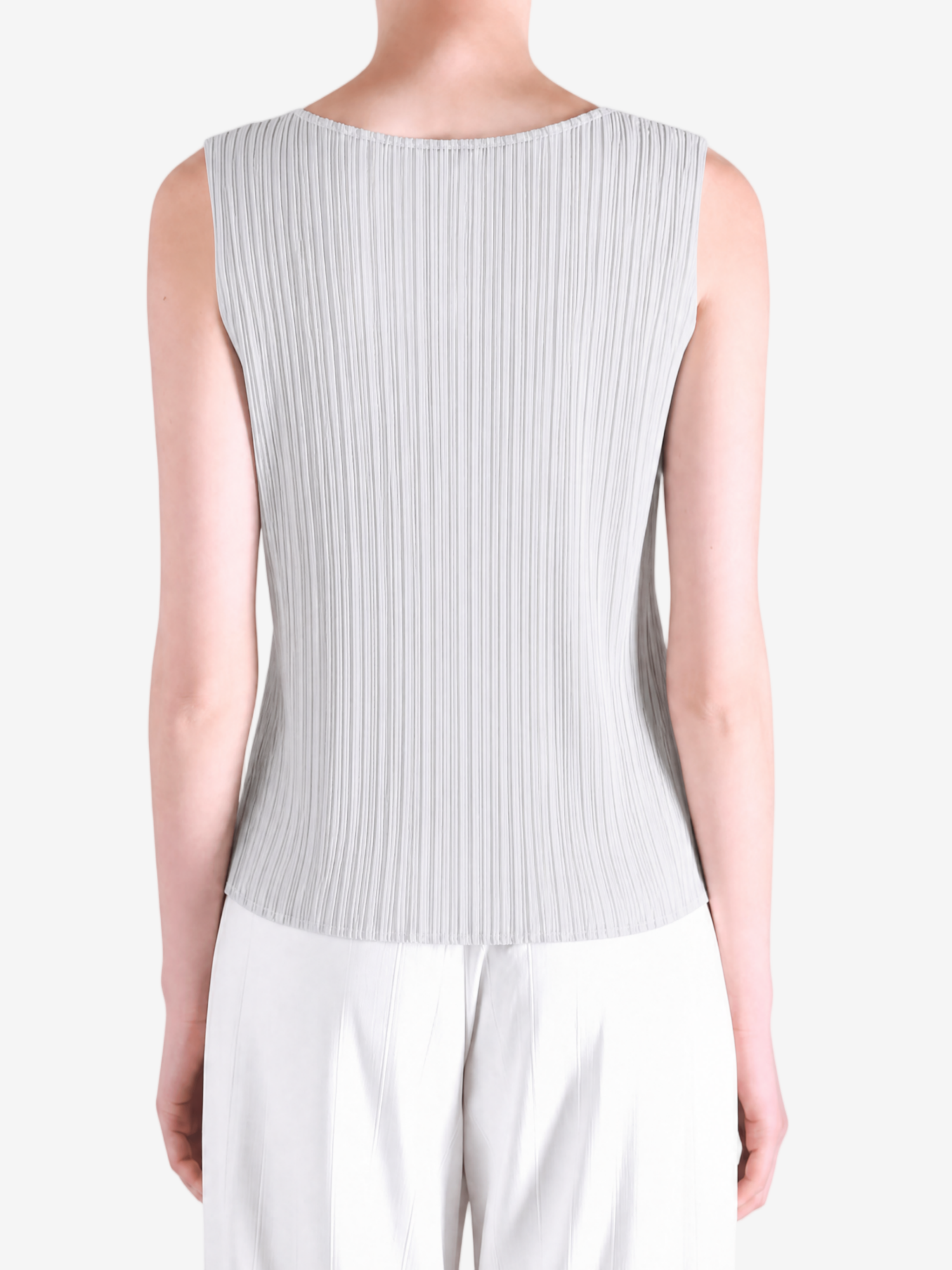 Grey shirt worn by a person, showing the shirt fit