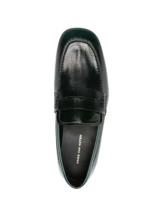 green shoes,top view