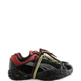 Black shoes, front view