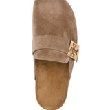 Brown mule, top view