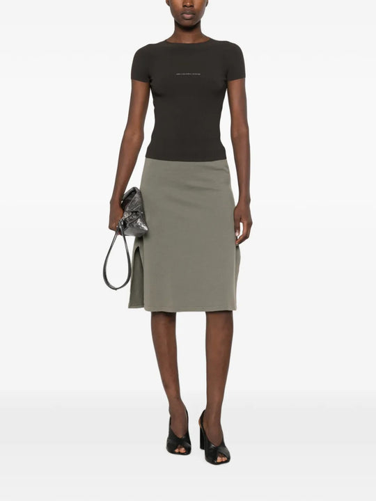 Black t-shirt, full body view
