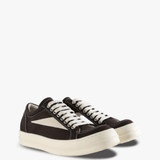 Brown shoes, front view