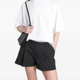 White t-shirt, full body view