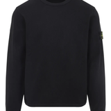 Black sweatshirt,front view