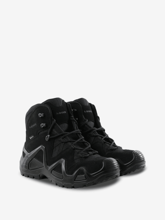 Black boots, front view