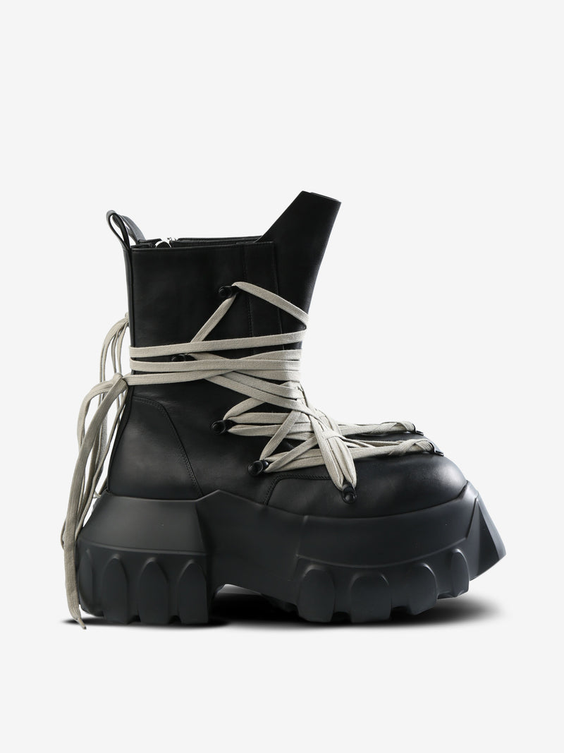 RICK OWENS - Women Stivali In Pelle Megalaced Mega Tractor Boots