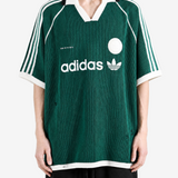 Green t-shirt, front view