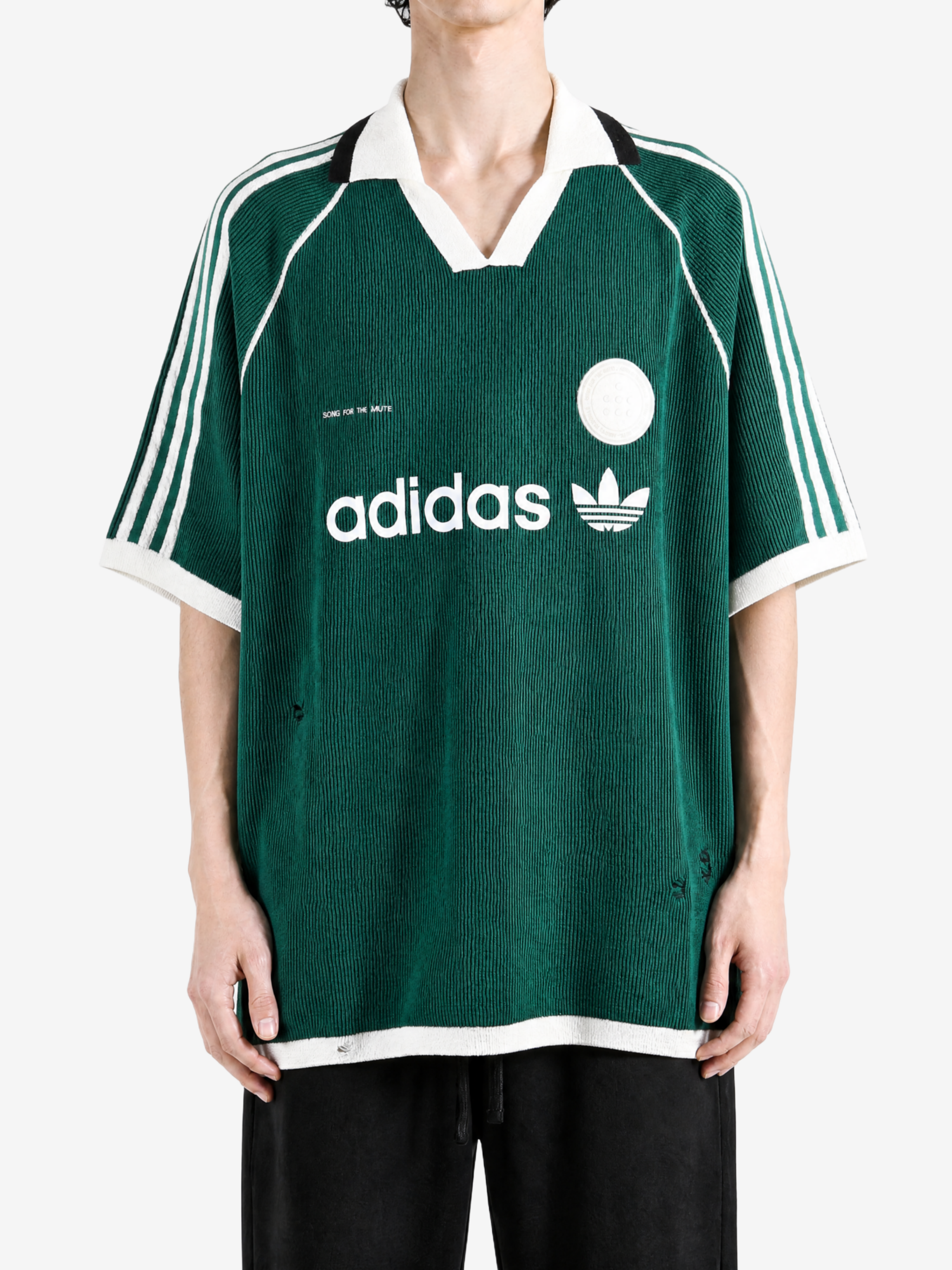 Green t-shirt, front view