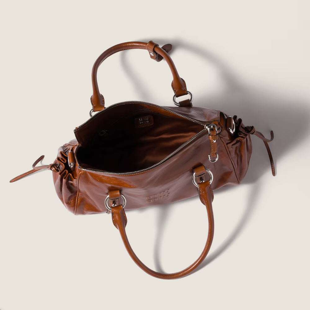 Brown bag, front view
