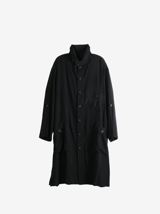 Black shirt, front view