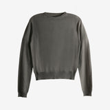 Grey knitwear, front view