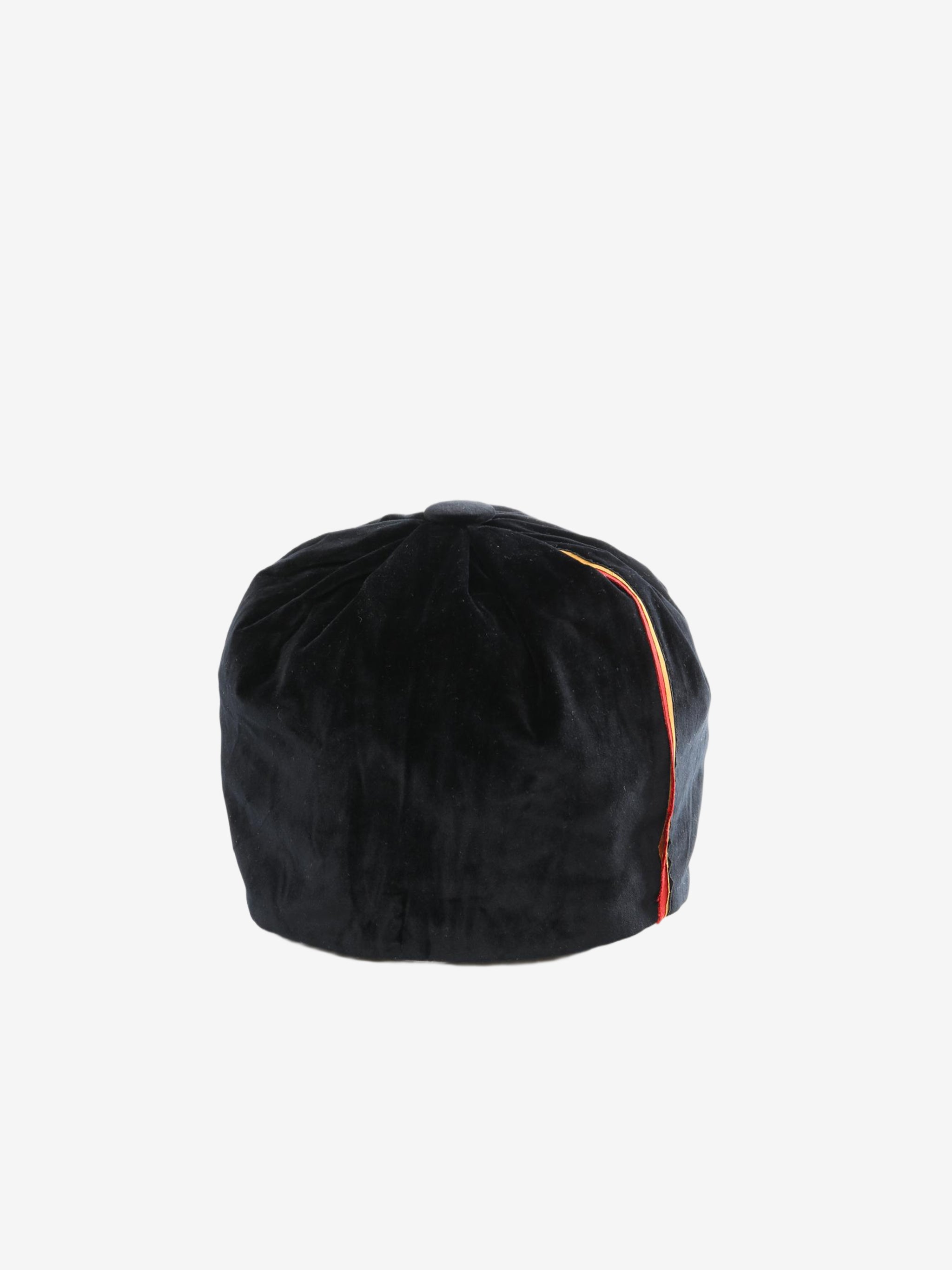 Black hat, front view