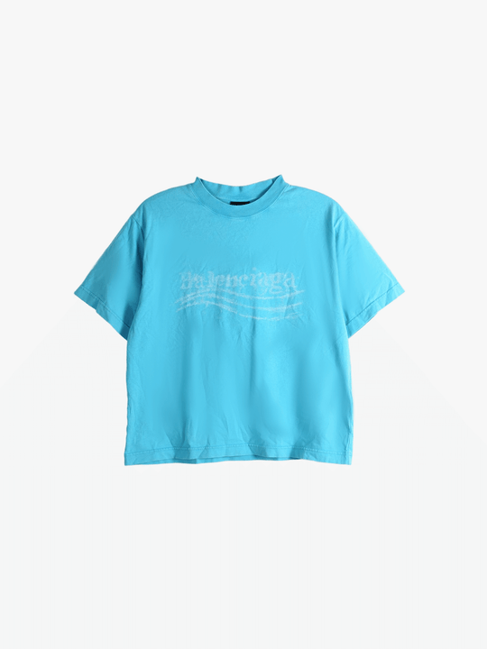 Blue t-shirt,front view