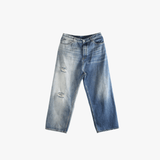 blue jeans,front view