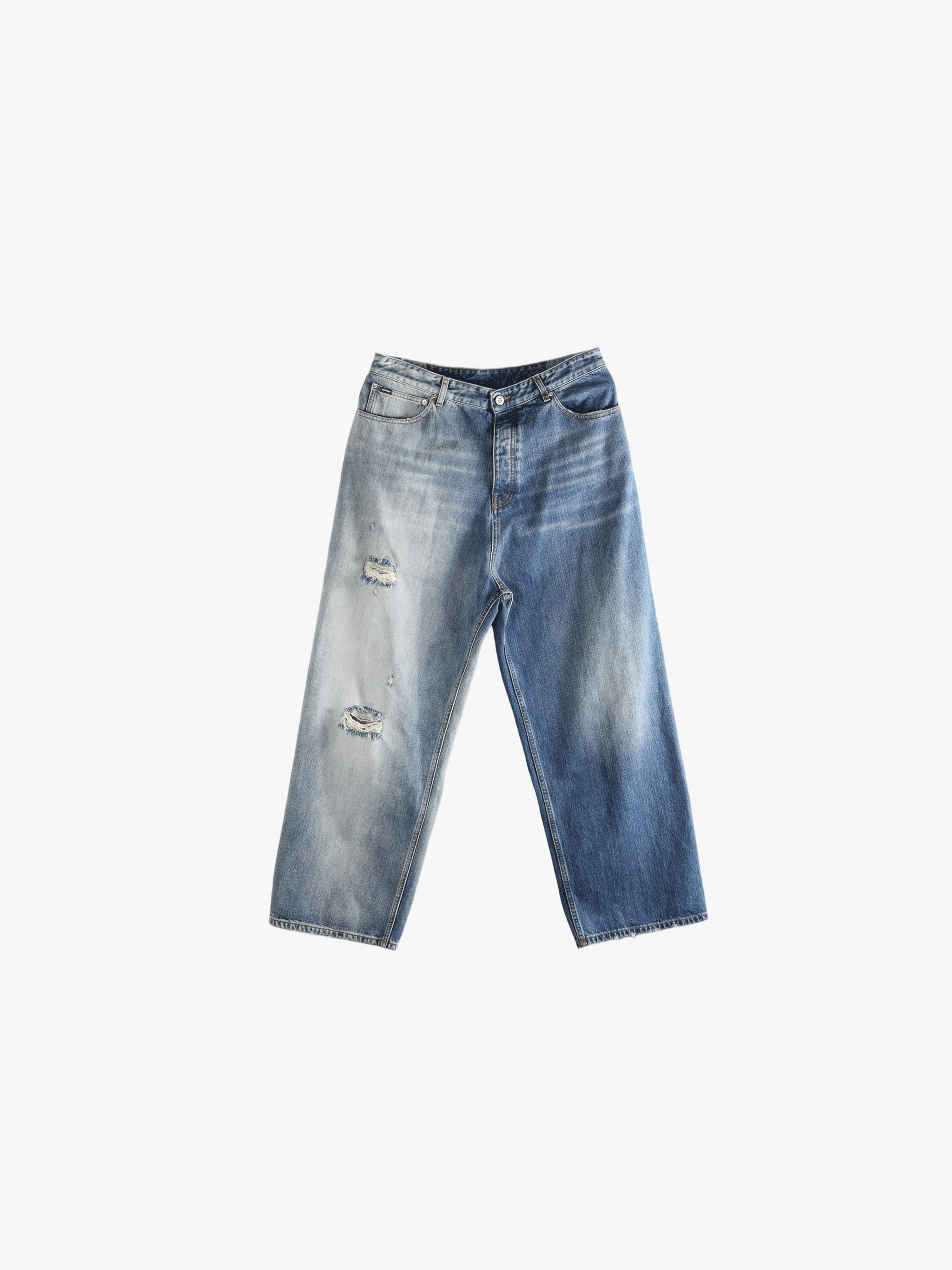 blue jeans,front view