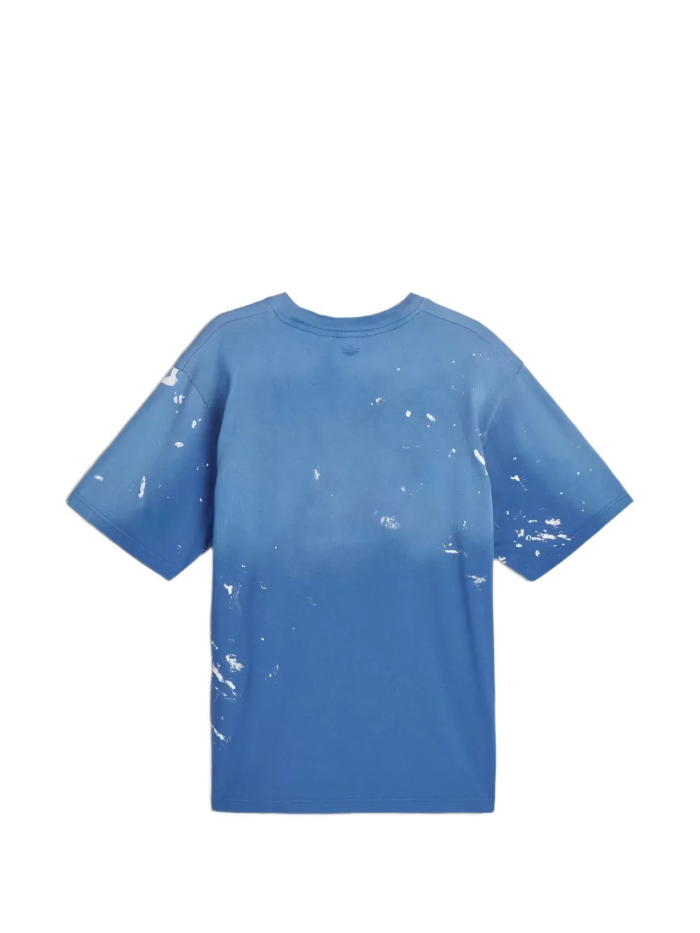 Blue t-shirt, back view