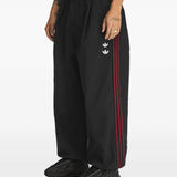 Black pants, full body view
