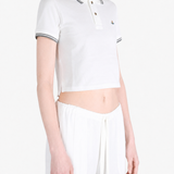 White t-shirt worn by a person, showing the t-shirt fit