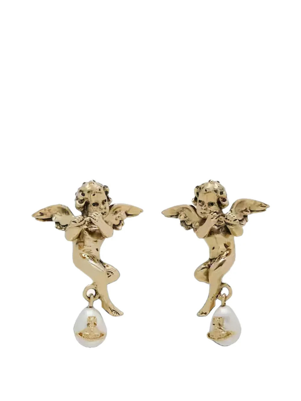 Tan accessories, front view
