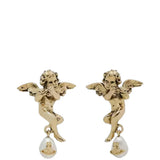 Tan accessories, front view
