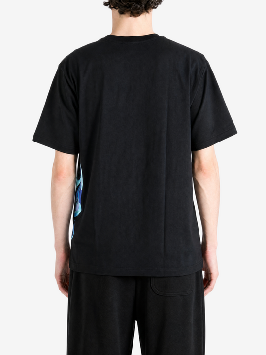 Black t-shirt, full body view