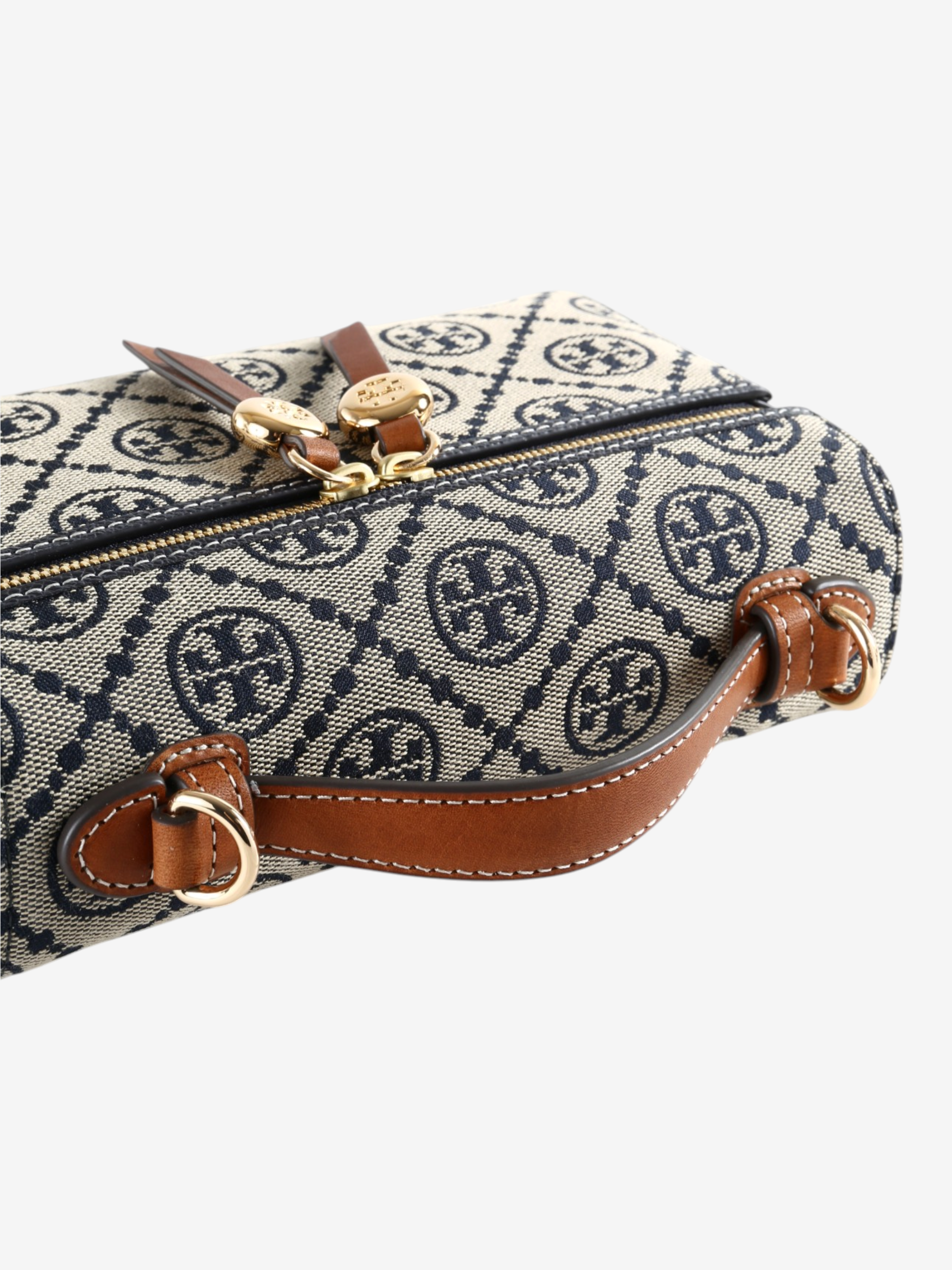 Navy bag, front view