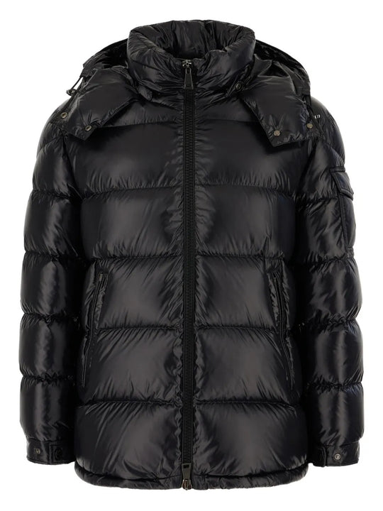 Black jacket, front view