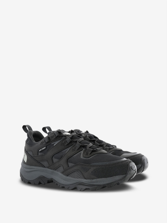 Black shoes, front view