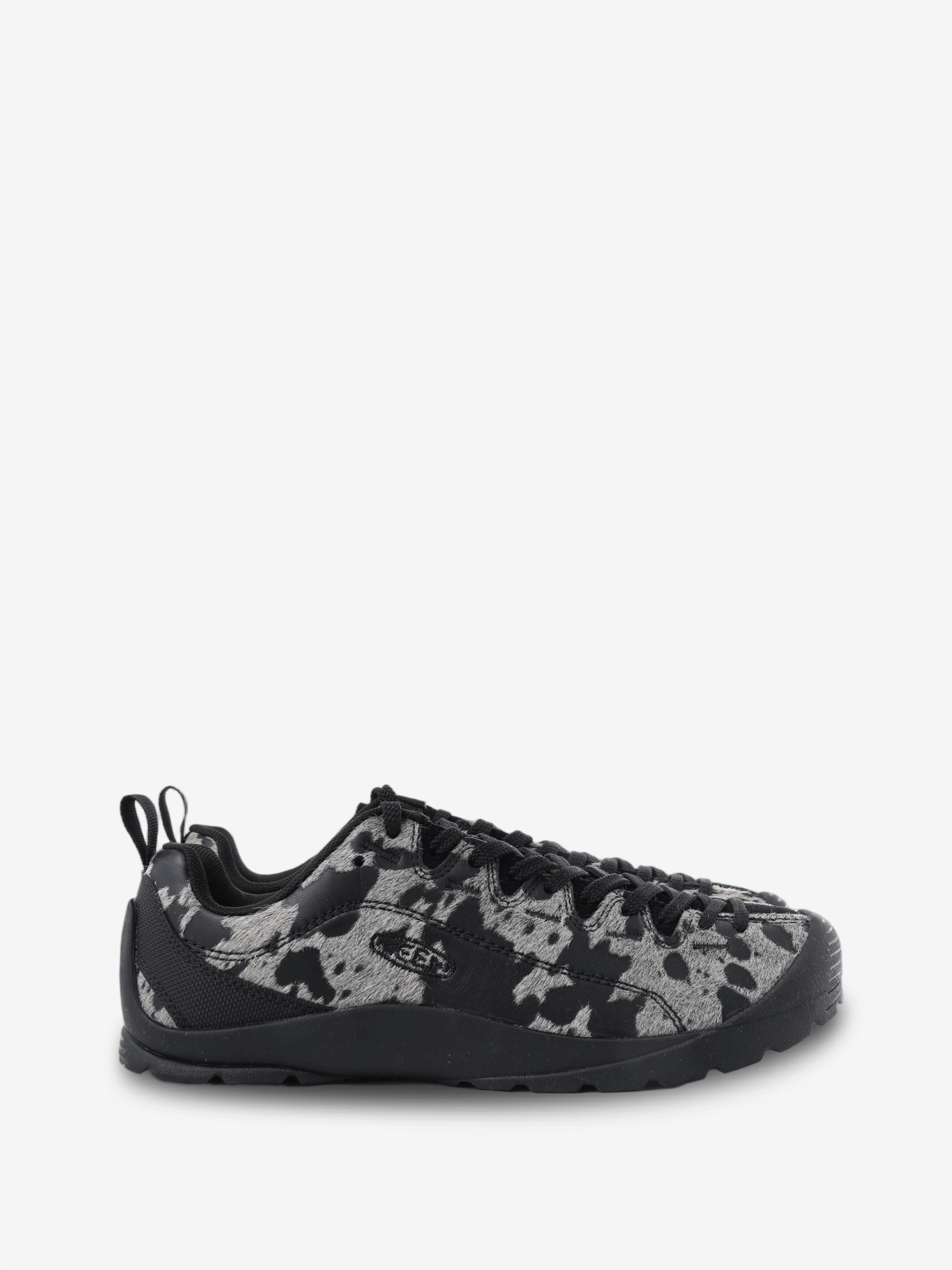 Black shoes, side view