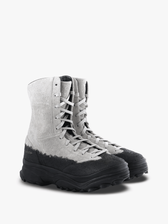 Grey boots, front view