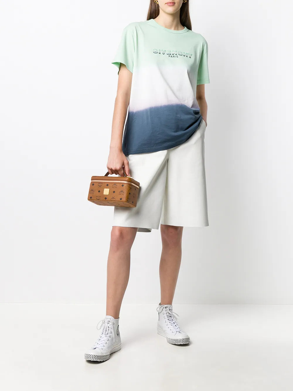 Tan bag, full body view