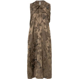 Brown dress, front view