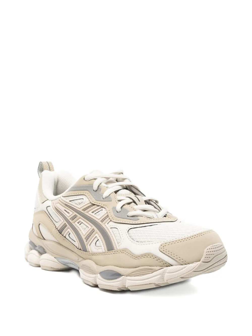 grey sneaker , side view