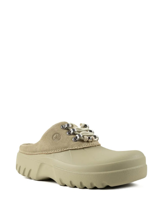 Green shoes, front view