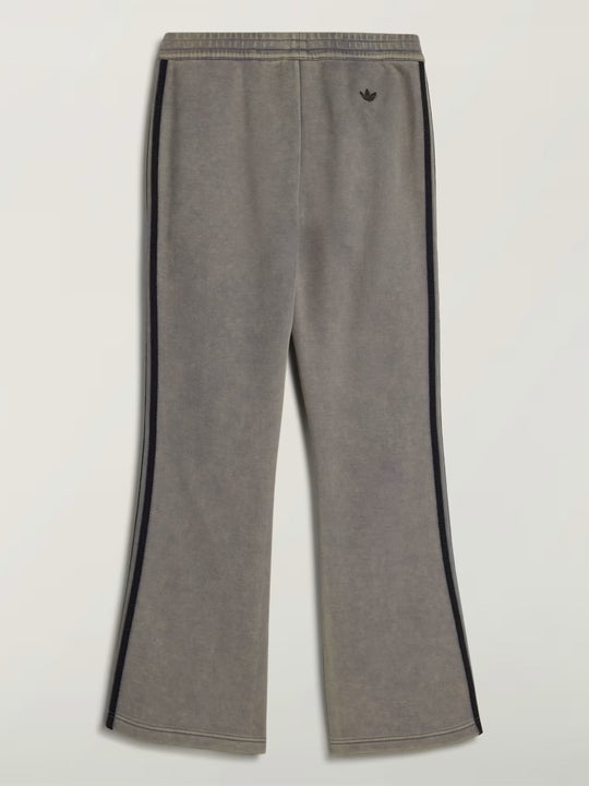 Grey pants, back view