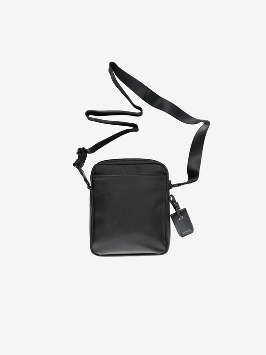 Black bag, back view