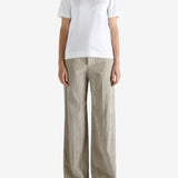 White t-shirt,full body view