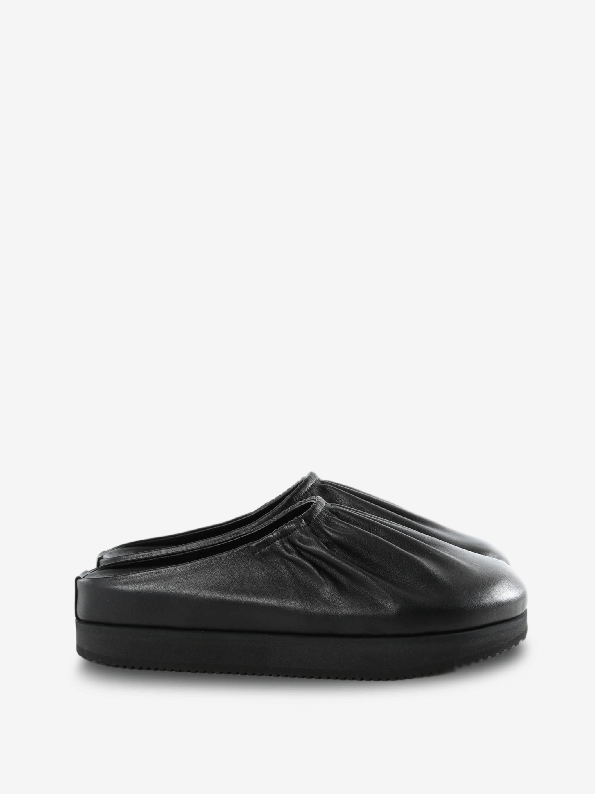 Black sandals, front view