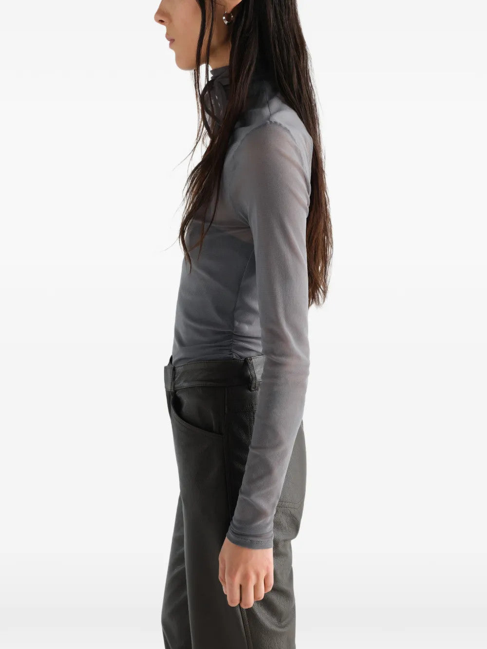 Grey top, full body view