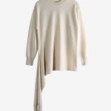 White top, front view