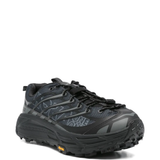 black snerakers,side view